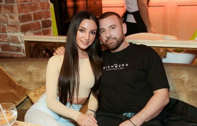 Алексей Адеев позвал на Дом-2 новую пассию 