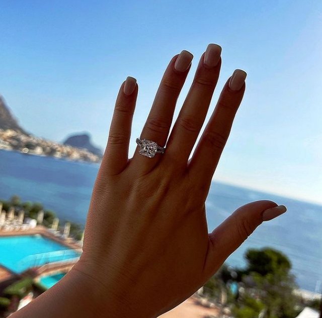 Марина Страхова: Я сказала да! Марина Страхова: Я сказала да!