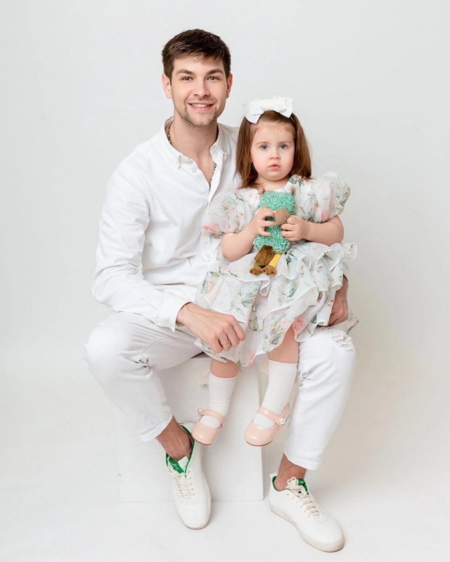 Дмитрий Дмитренко: Любим тебя до Луны и обратно! Дмитрий Дмитренко: Любим тебя до Луны и обратно!