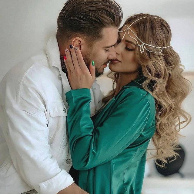 Анастасия Бигрина: Хочу купить платье Анастасия Бигрина: Хочу купить платье