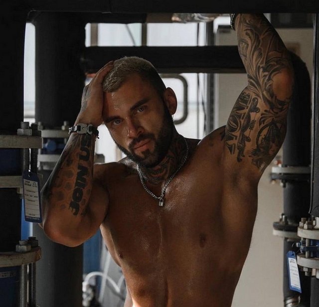 Артём Грант: Хочу сказать, что она особенная Артём Грант: Хочу сказать, что она особенная