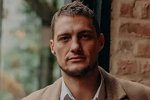 Александр Задойнов: Бабушка и мама внедряют дочери обиду на меня