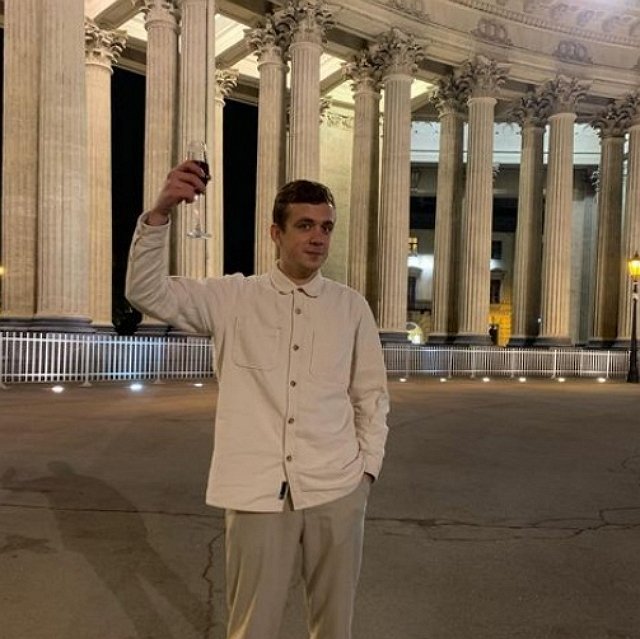 Артур Николайчук: Привыкай платить за чужую боль Артур Николайчук: Привыкай платить за чужую боль