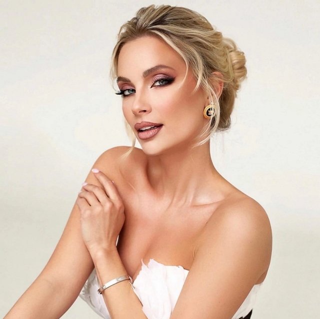 Кристина Черкасова больше не доверяет детским прививкам Кристина Черкасова больше не доверяет детским прививкам