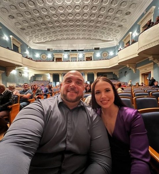 Анастасия Жемчугова: Мы с любимым пришли в театр Анастасия Жемчугова: Мы с любимым пришли в театр