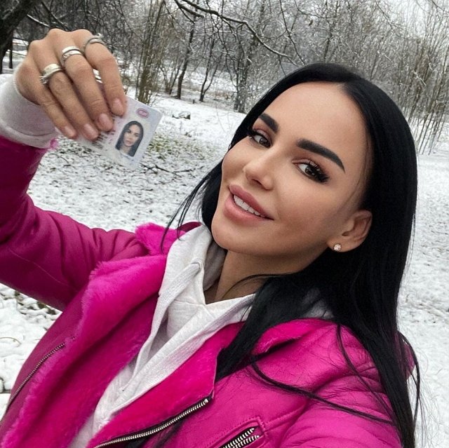 Анна Блюменкранц получила права Анна Блюменкранц получила права