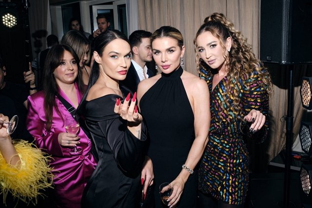 Свежие фото от бывших участников (7.12.2022)