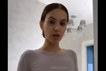 Александра Артёмова: Никто тебе душу не треплет!
