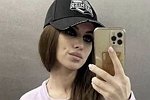 Александра Артёмова: Я каждый день работаю и должна всё бросить?