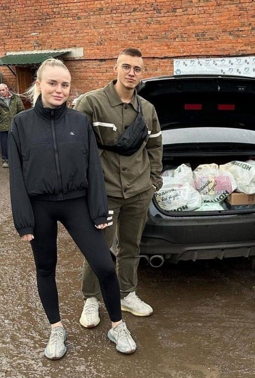 Милена Безбородова больше не скрывает своего парня