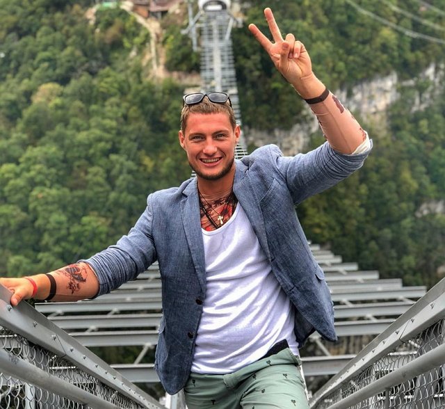 Александр Задойнов: Я благодарен всем своим близким! Александр Задойнов: Я благодарен всем своим близким!