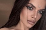 Селена Майер: Я как ни в чём не бывало продолжаю общаться