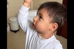 Арай Чобанян: Отчитывает кого-то...