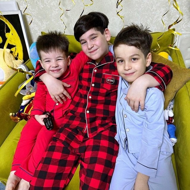 Фотоподборка детей участников (8.03.2023)