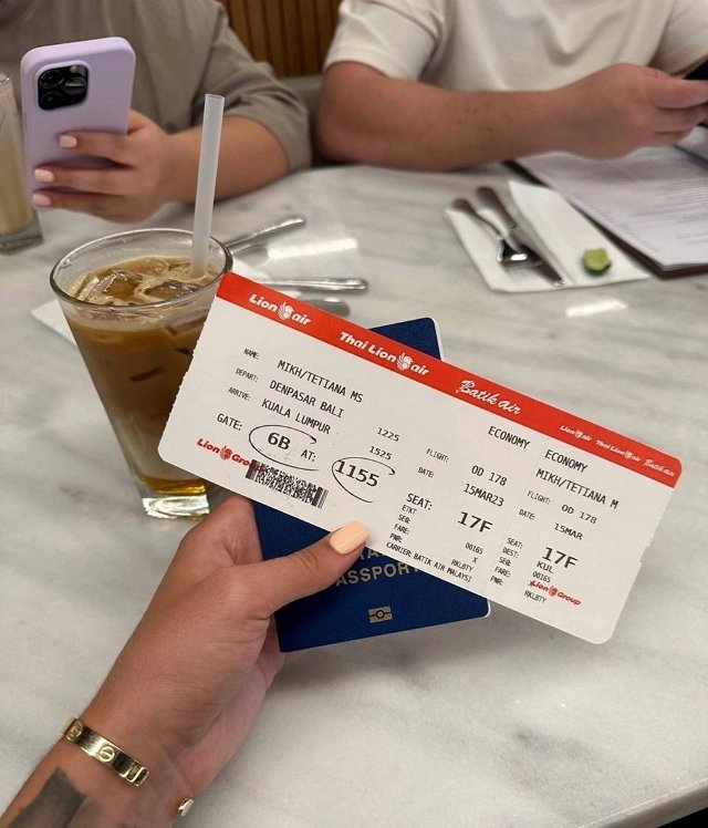 Татьяна Мусульбес: Мы полетели в маленькое путешествие Татьяна Мусульбес: Мы полетели в маленькое путешествие