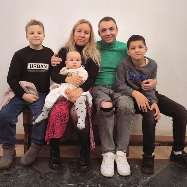 Гобозов перечислил все свои траты на экс-жену и её родных Гобозов перечислил все свои траты на экс-жену и её родных