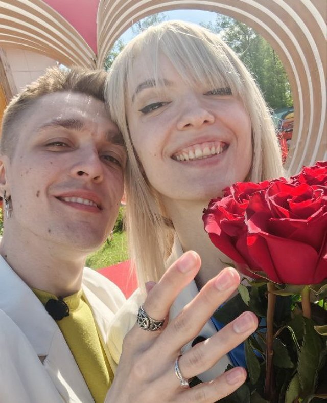 Александр Семёнов покинул Дом-2