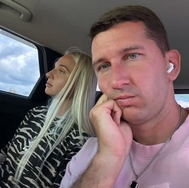 Дмитрий Луковкин и Настя Филиппова больше не вместе? Дмитрий Луковкин и Настя Филиппова больше не вместе?