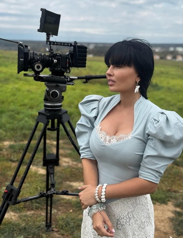 Нелли Ермолаева: Каждый день - новые локации Нелли Ермолаева: Каждый день - новые локации