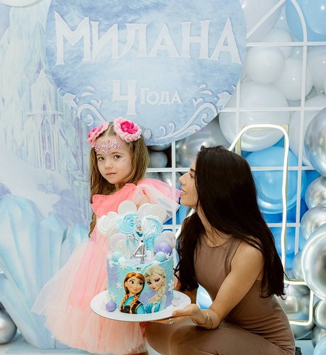 Ирина Пингвинова: Через два месяца Милане будет 5 Ирина Пингвинова: Через два месяца Милане будет 5