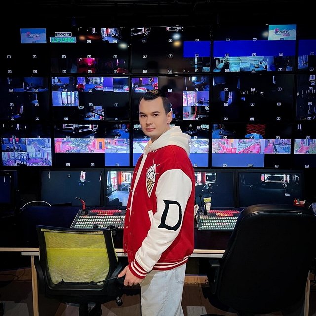 Ведущий Дома-2 высмеял доверчивого Никиту Гуранда