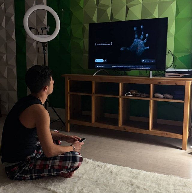 Ведущий Дома-2 высмеял доверчивого Никиту Гуранда