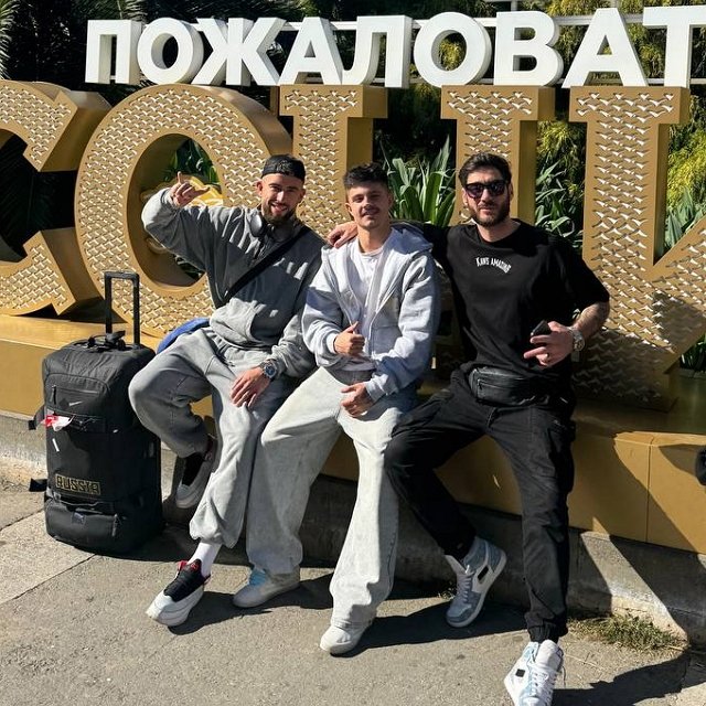 Катя Квашникова подбивает Салибекову и Рахимову на бунт