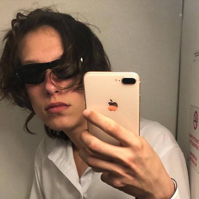 Загадочная Моника разрушила дружбу Гуранды с Китаевым Загадочная Моника разрушила дружбу Гуранды с Китаевым