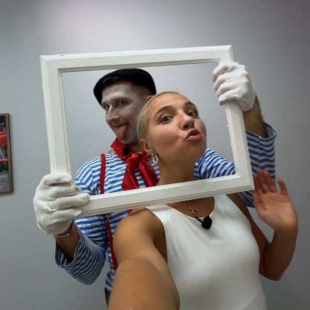 Дмитрию Луковкину нет дела до здоровья Насти Филипповой Дмитрию Луковкину нет дела до здоровья Насти Филипповой