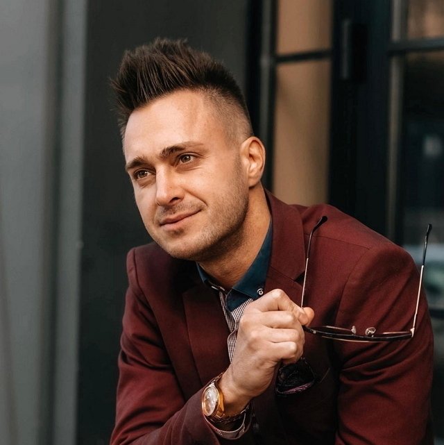 Алексей Безус считает рукоприкладство в отношениях нормой Алексей Безус считает рукоприкладство в отношениях нормой