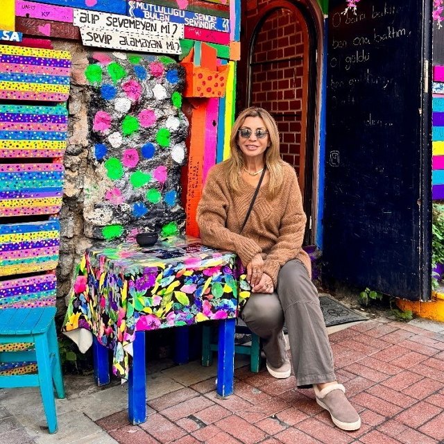 Ирина Агибалова в полном восторге от подарка сына