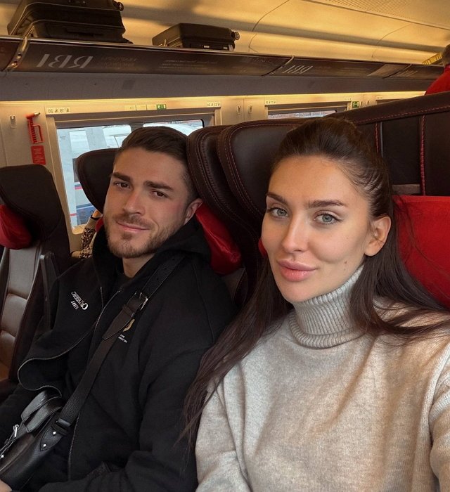 Роман Капаклы: Сели в поезд и поехали