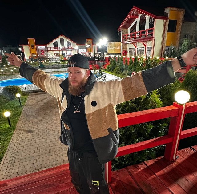 Игорь Григорьев: Элинка приготовила солянку