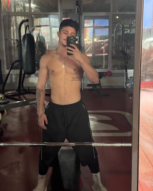 Никита Гуранда: Боксеры многим жертвуют ради своей цели Никита Гуранда: Боксеры многим жертвуют ради своей цели