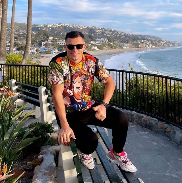 Тигран Салибеков жалуется на машину, купленную у Барзикова