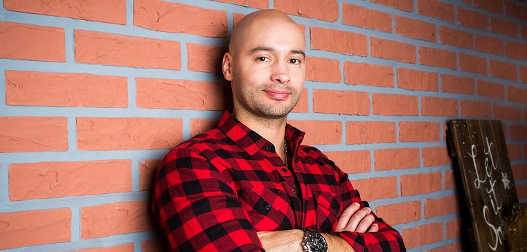 Андрей Черкасов: Он никогда на ней не женится