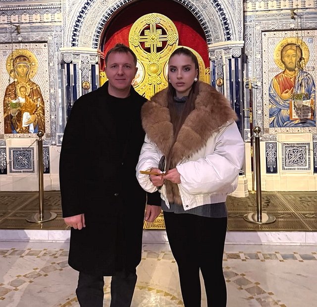 Квашникова проводит время в компании Яббарова и Соколовского