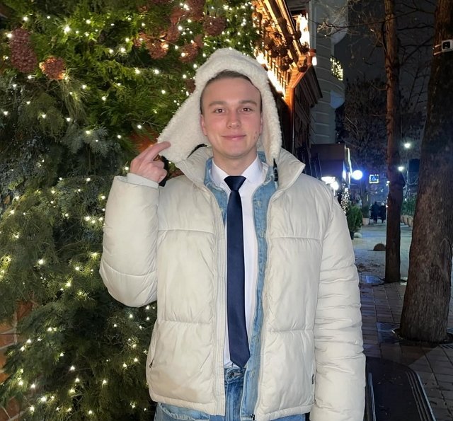 Вероника Гракович заменила молодого кавалера на старого мужа Вероника Гракович заменила молодого кавалера на старого мужа