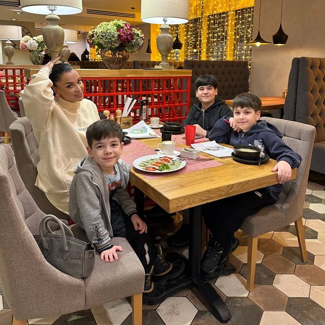 Салибеков повидался с младшим сыном от первого брака