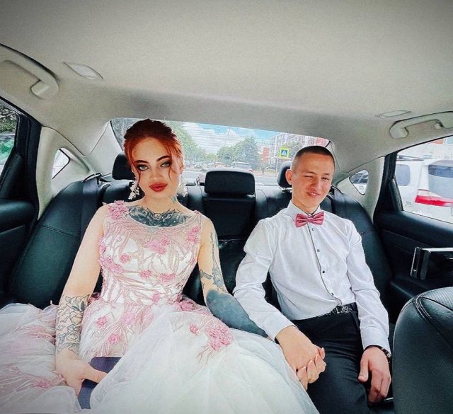 Ксения Карпова вернулась в свою старую комнату