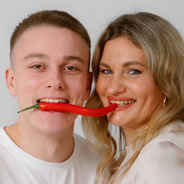 Альбер Гракович краснеет из-за жены и её любовника