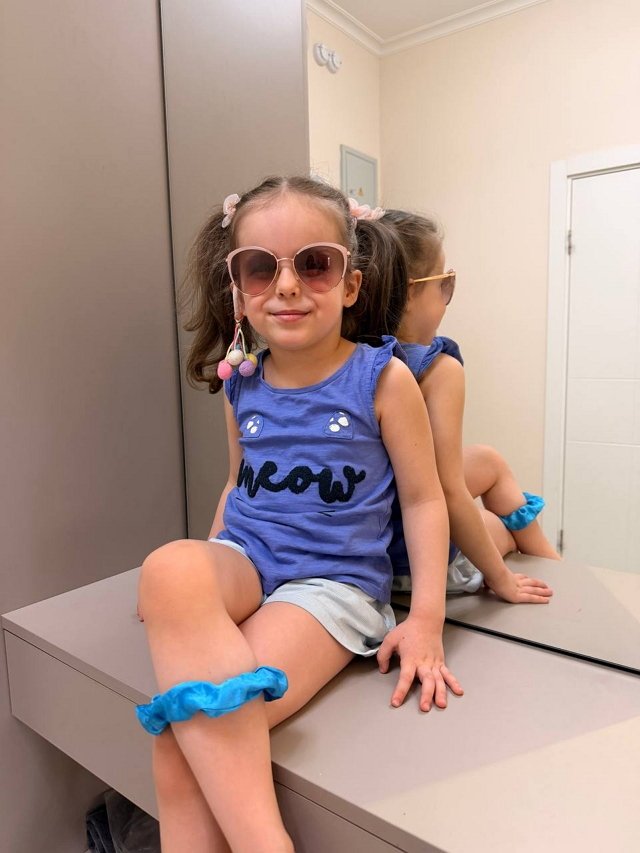 Антонина Тодерика: Девочки, поздравляю вас с весной!