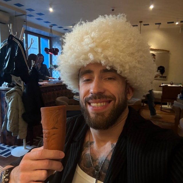 Катя Квашникова отметила день рождения с Игорем и мамой Катя Квашникова отметила день рождения с Игорем и мамой