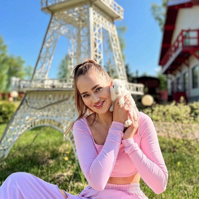 Виктория Салибекова нашла в музыке спасение от проектной скуки Виктория Салибекова нашла в музыке спасение от проектной скуки