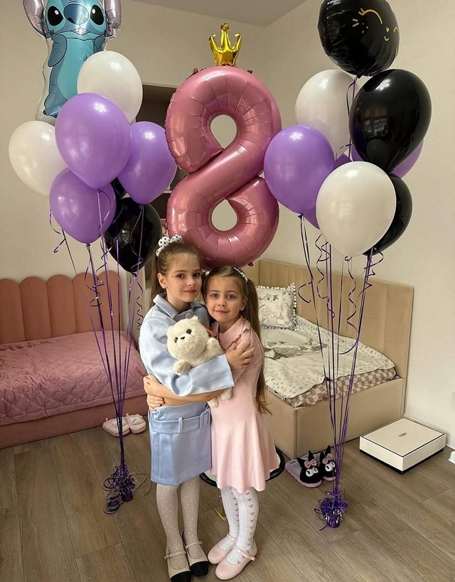 Ольга Рапунцель: Доченька, тебе сегодня исполнилось 8 лет!