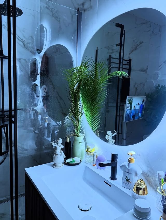 Нелли Ермолаева: Малышки вы серьезно? Нелли Ермолаева: Малышки вы серьезно?