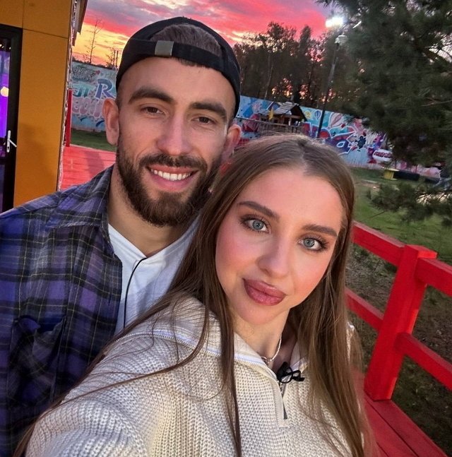 Екатерина Квашникова вновь заговорила о расставании Екатерина Квашникова вновь заговорила о расставании