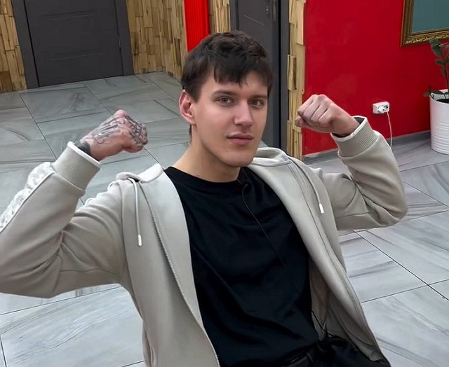 У Степана Карпова самая высокая самооценка на Доме-2