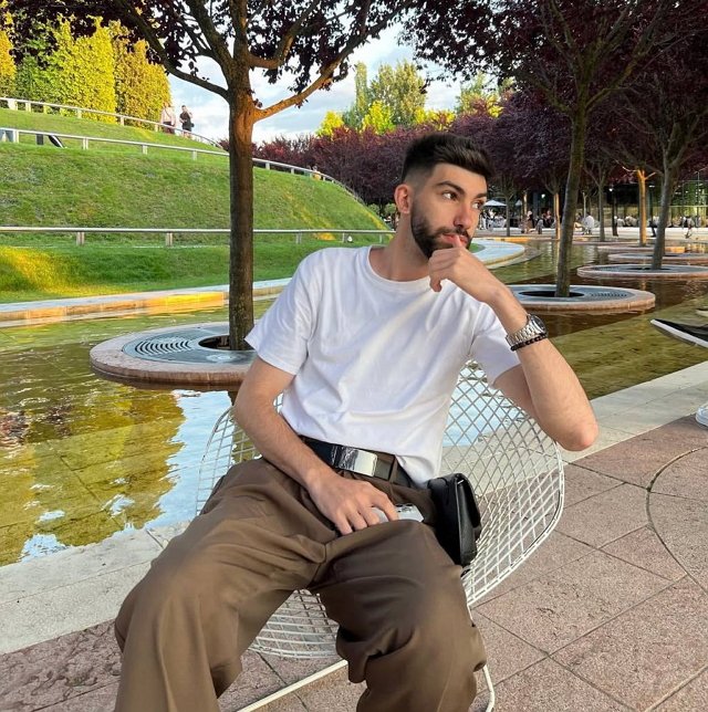 Нонна Щукина сходила в ресторан в компании Салибековых