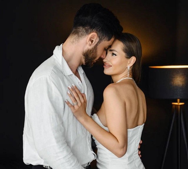 Виктория Салибекова напомнила о своих отношениях с женатым